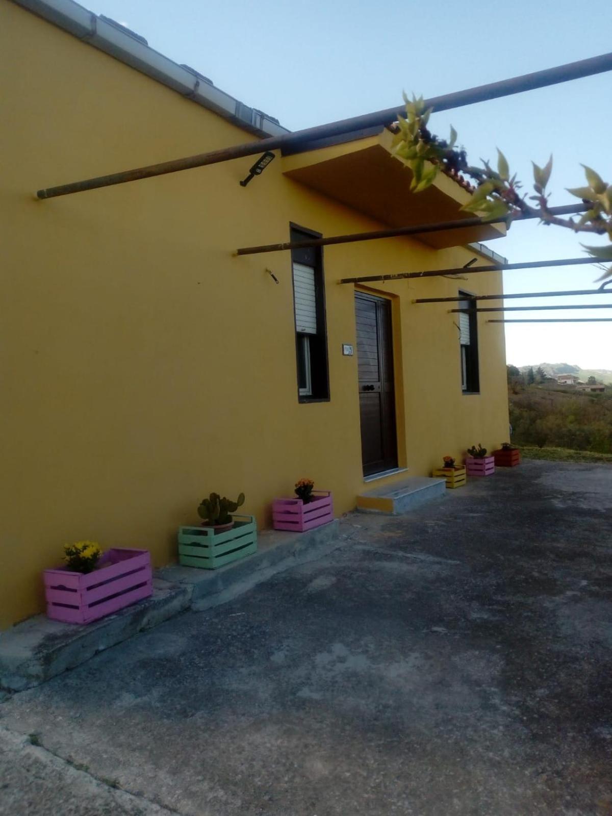 Casa vacanze Sicilia Casteltermini Esterno foto
